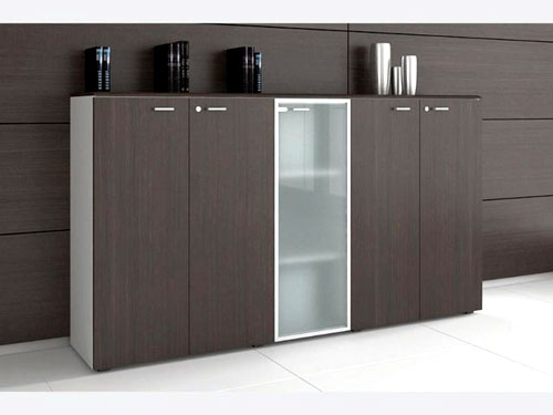 ����� � ����